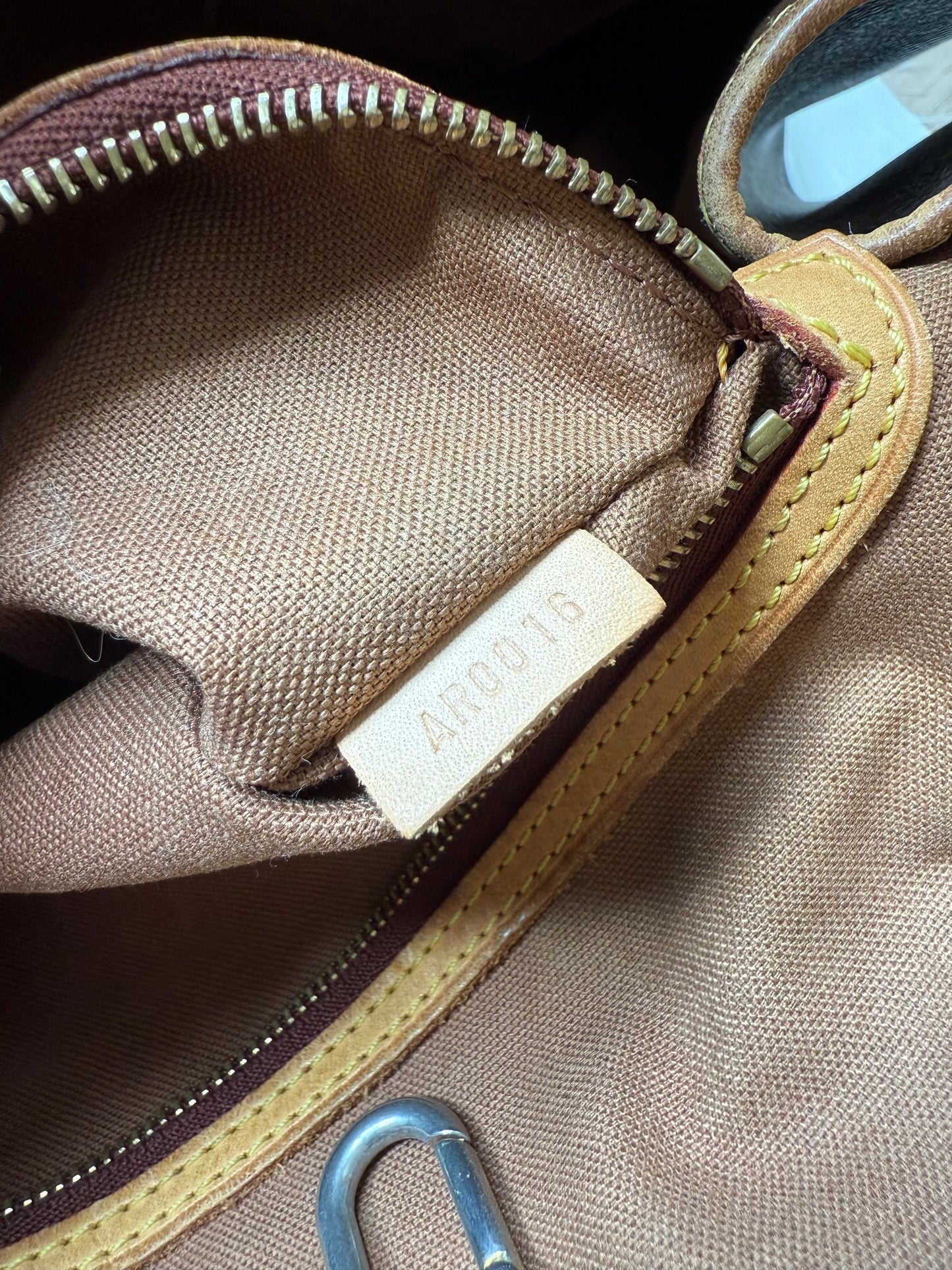 Louis Vuitton Batignolles Horizontal