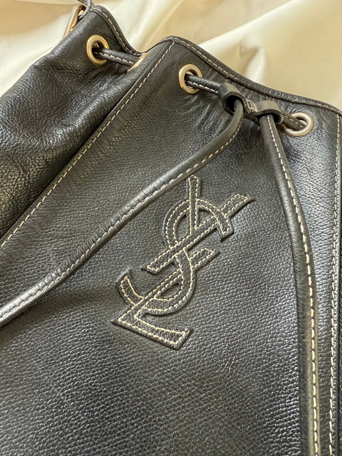 Yves Saint Laurent Bucket bag
