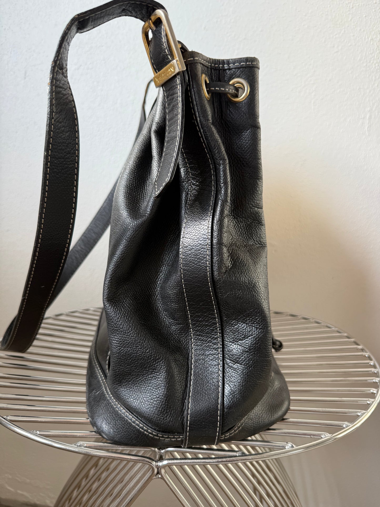Yves Saint Laurent Bucket bag