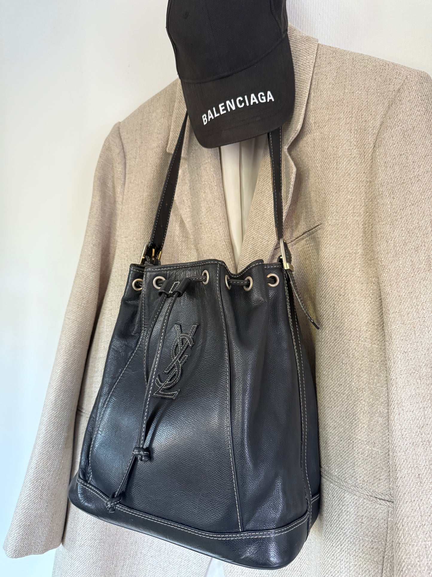 Yves Saint Laurent Bucket bag