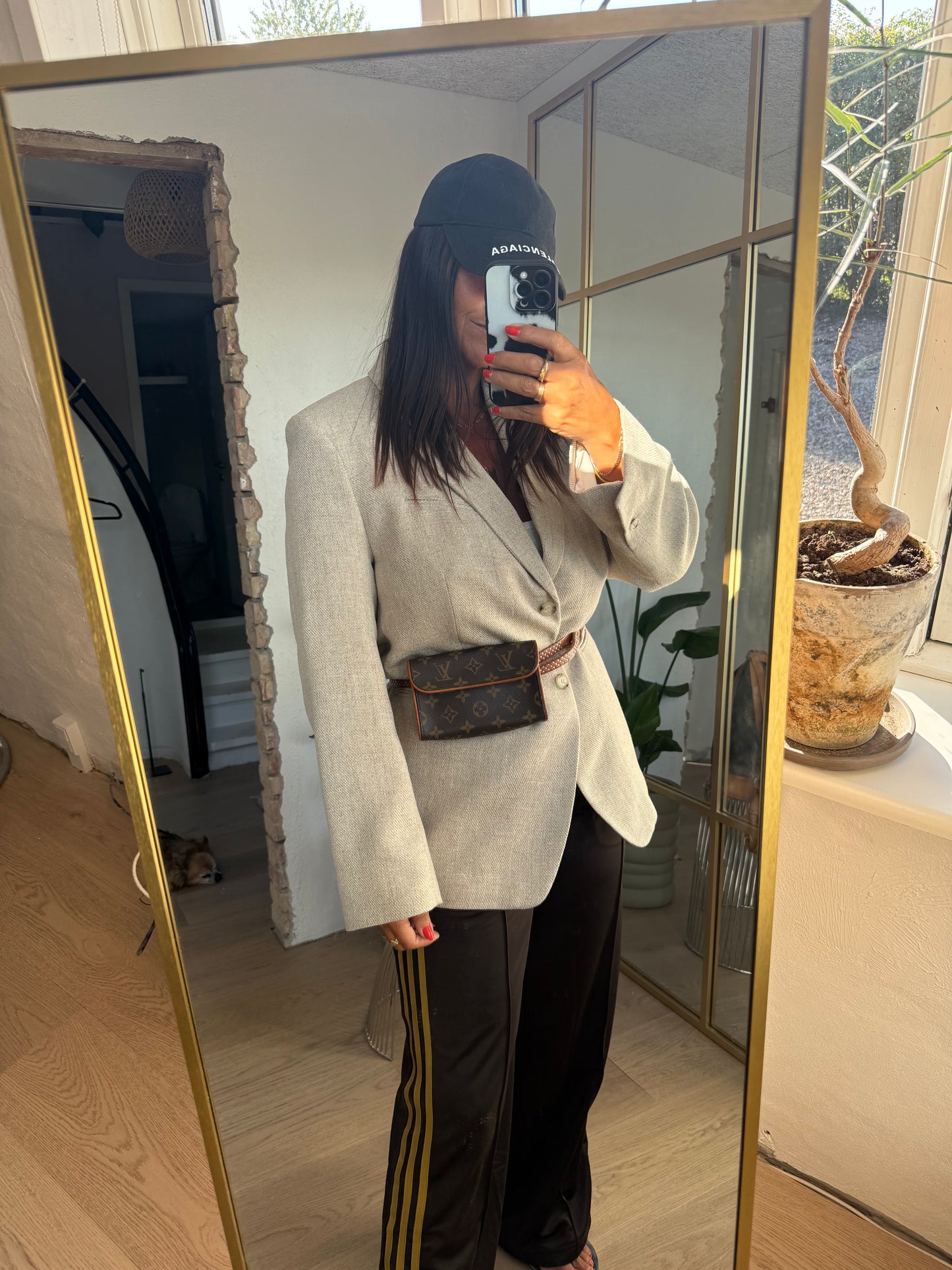 Louis Vuitton Pochette Florentine waist bag