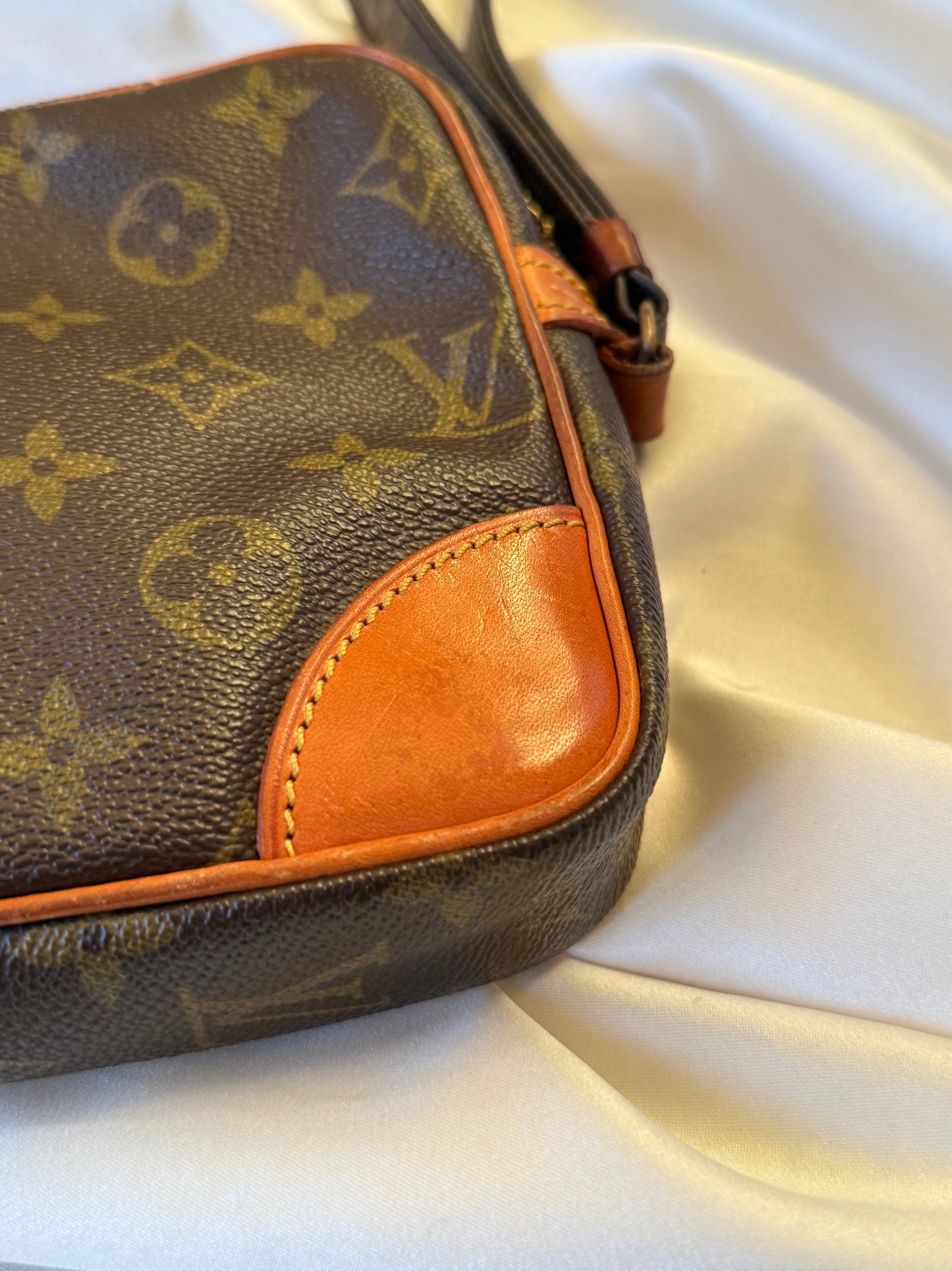 Louis Vuitton Marly Dragonne GM Clutch bag
