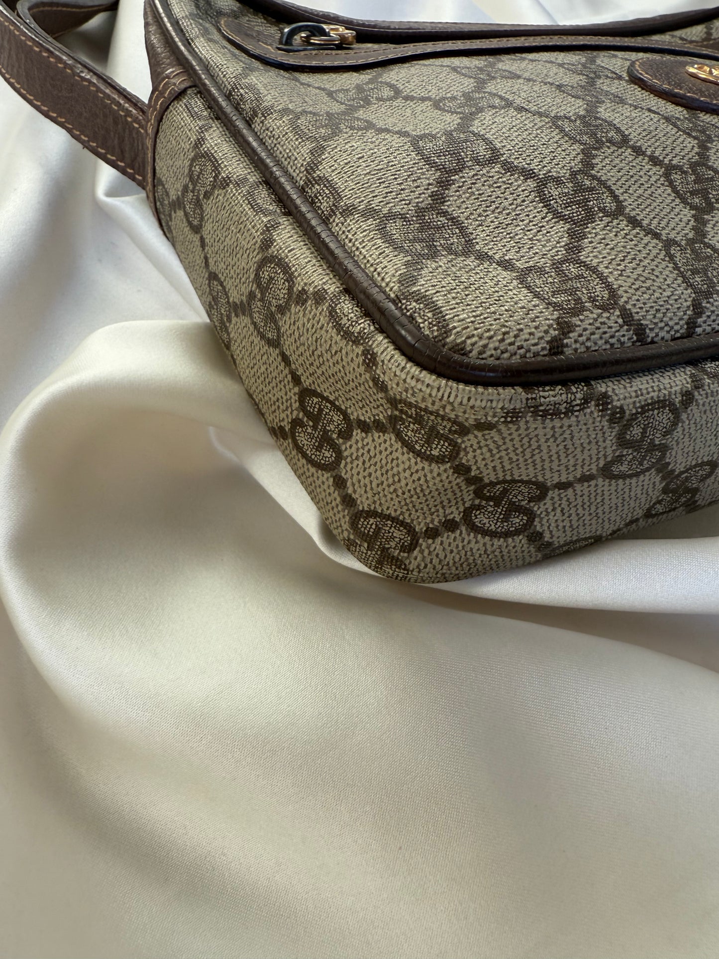 Gucci Clutch / toilet taske