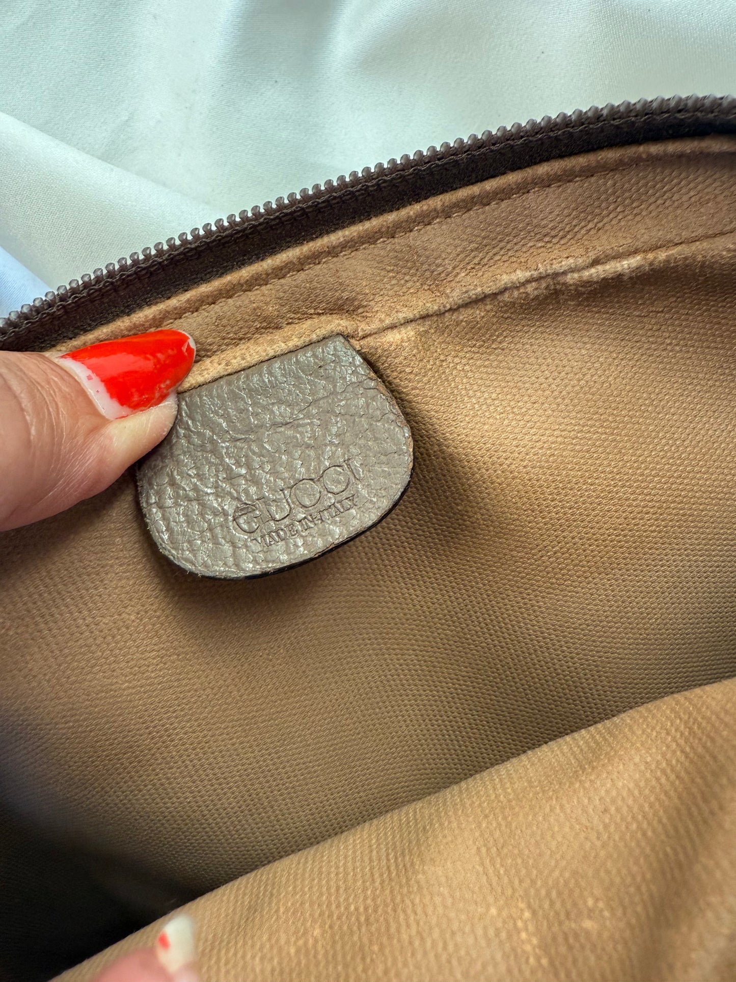 Gucci Clutch / toilet taske