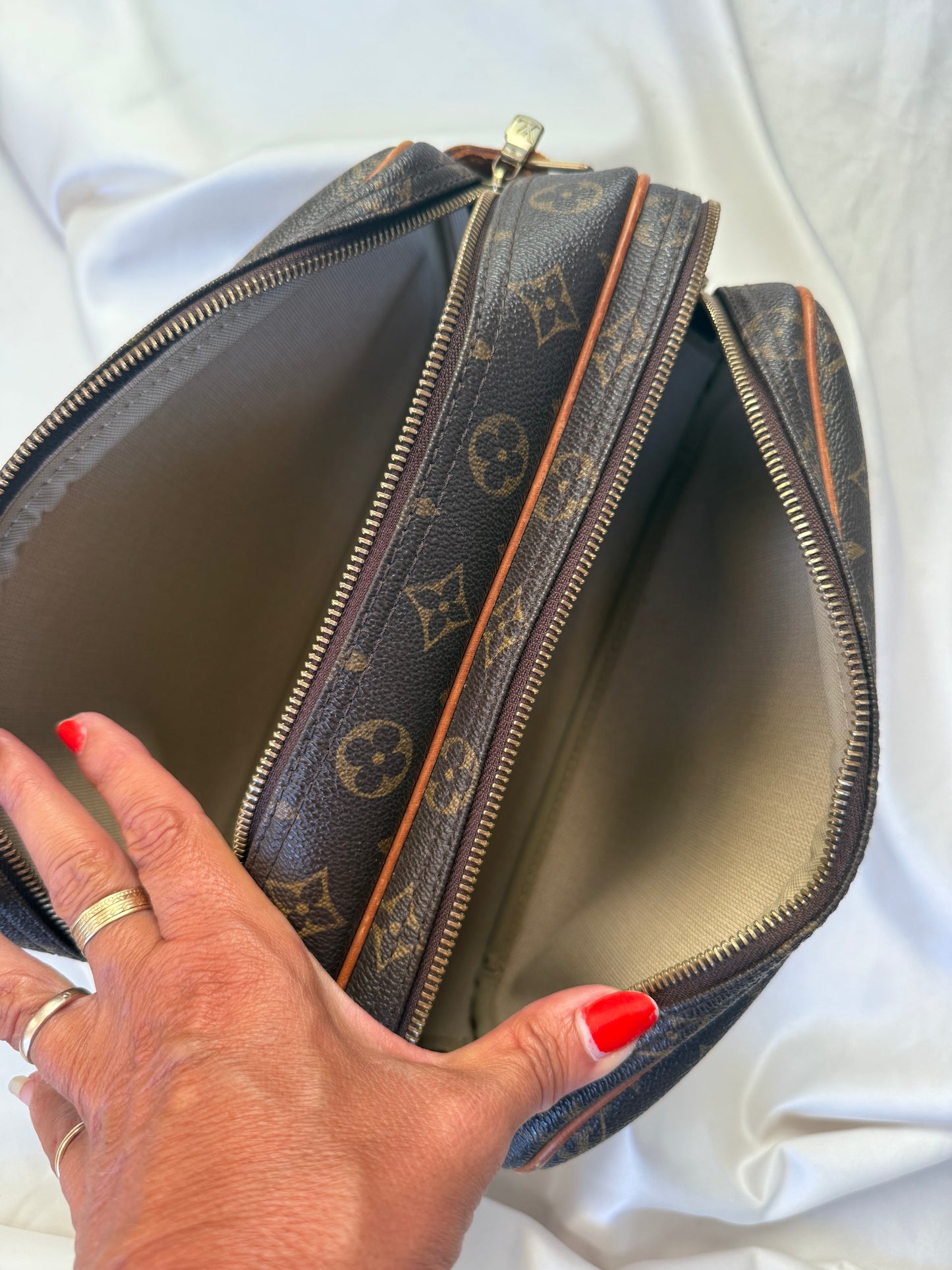 Louis Vuitton ReporterPM