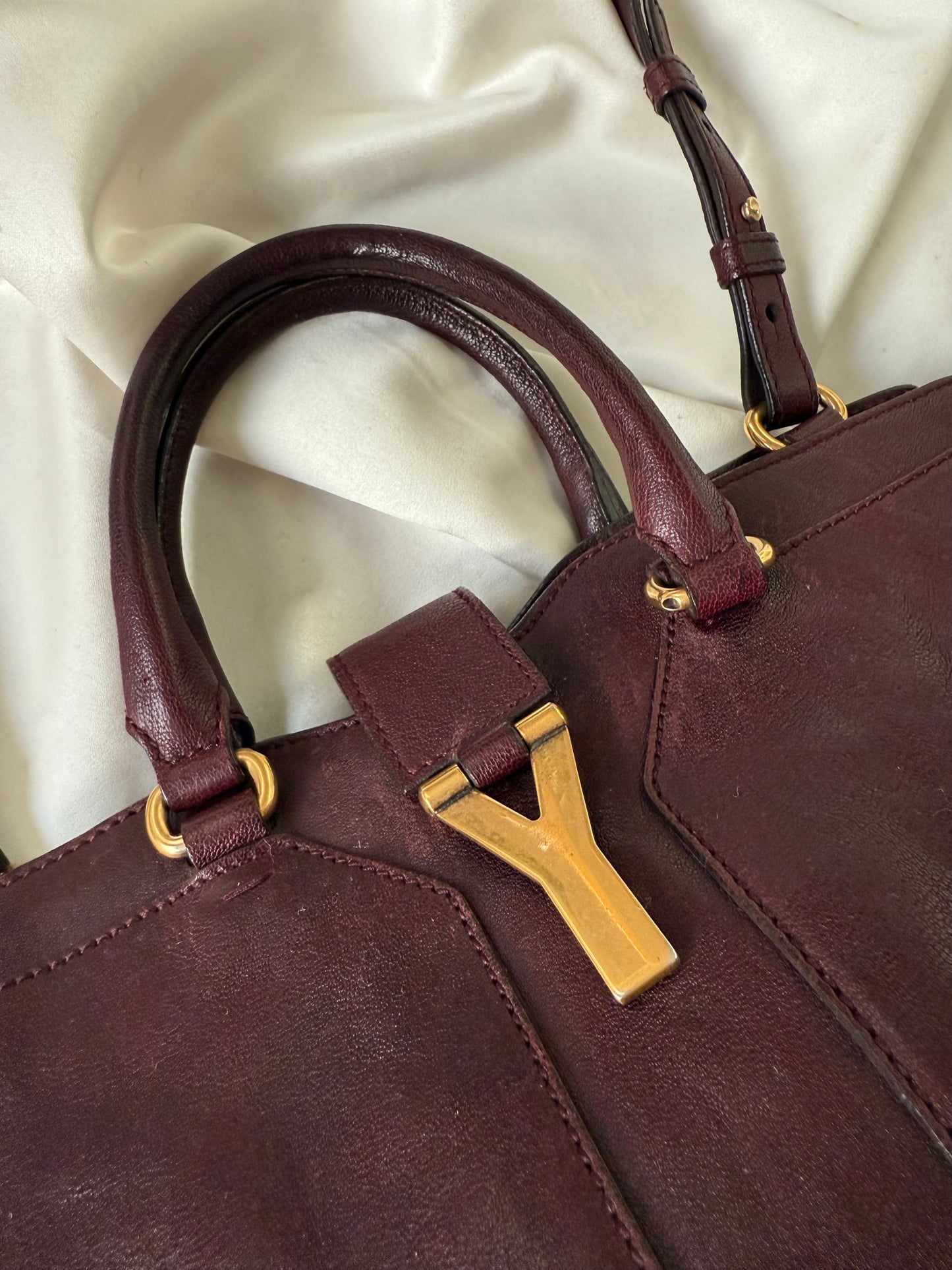 Yves Saint Laurent taske