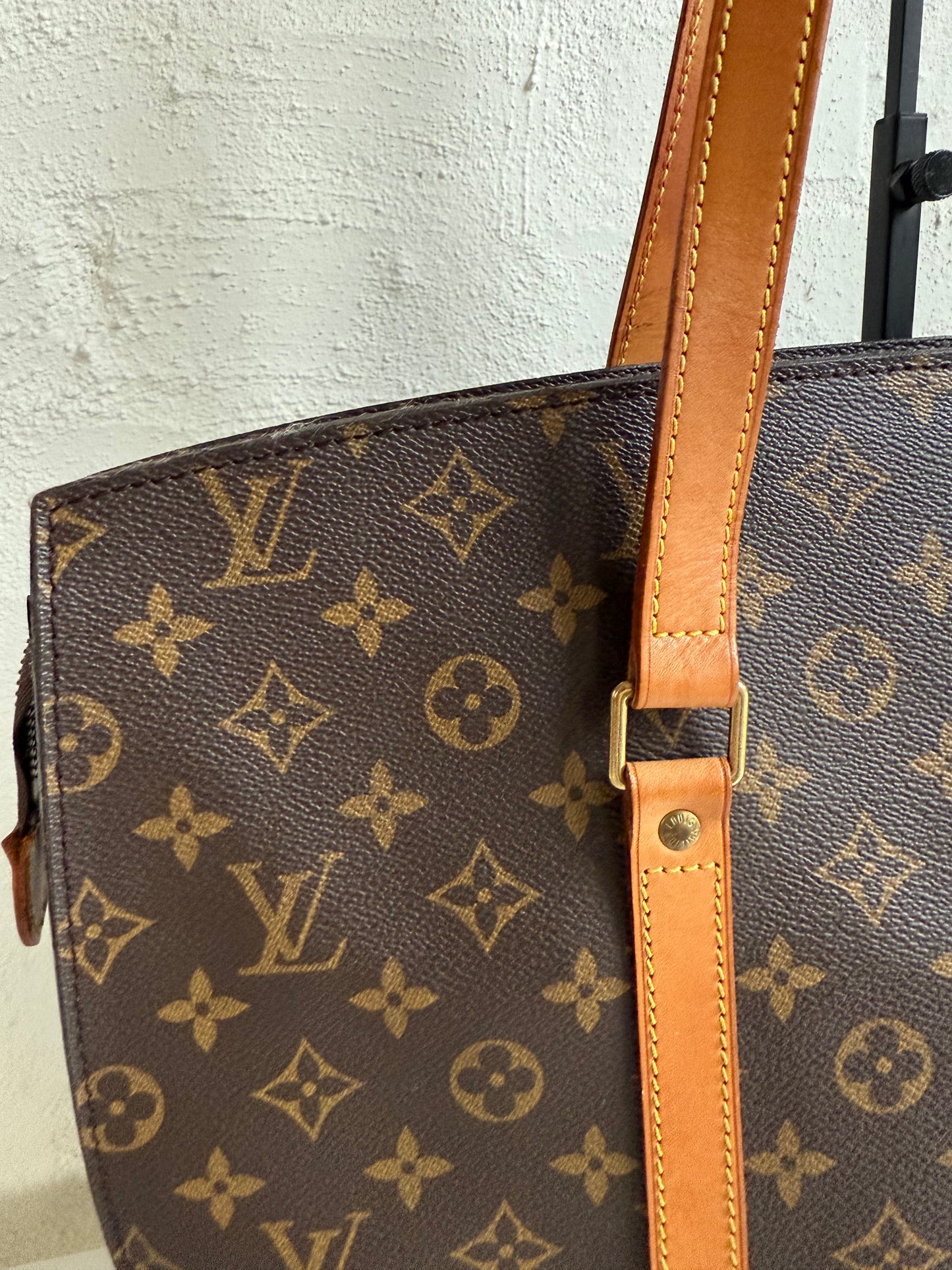 Louis Vuitton Babylone