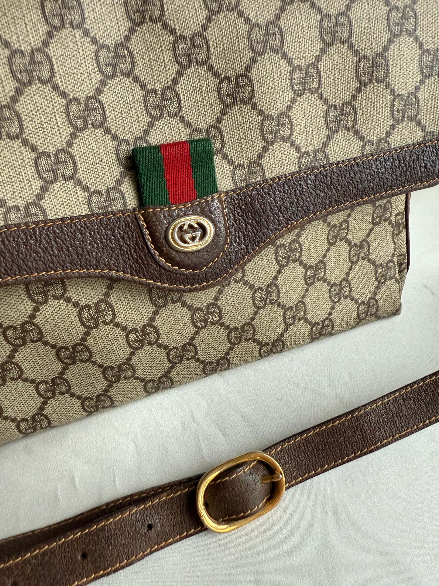 Gucci Crossbody bag