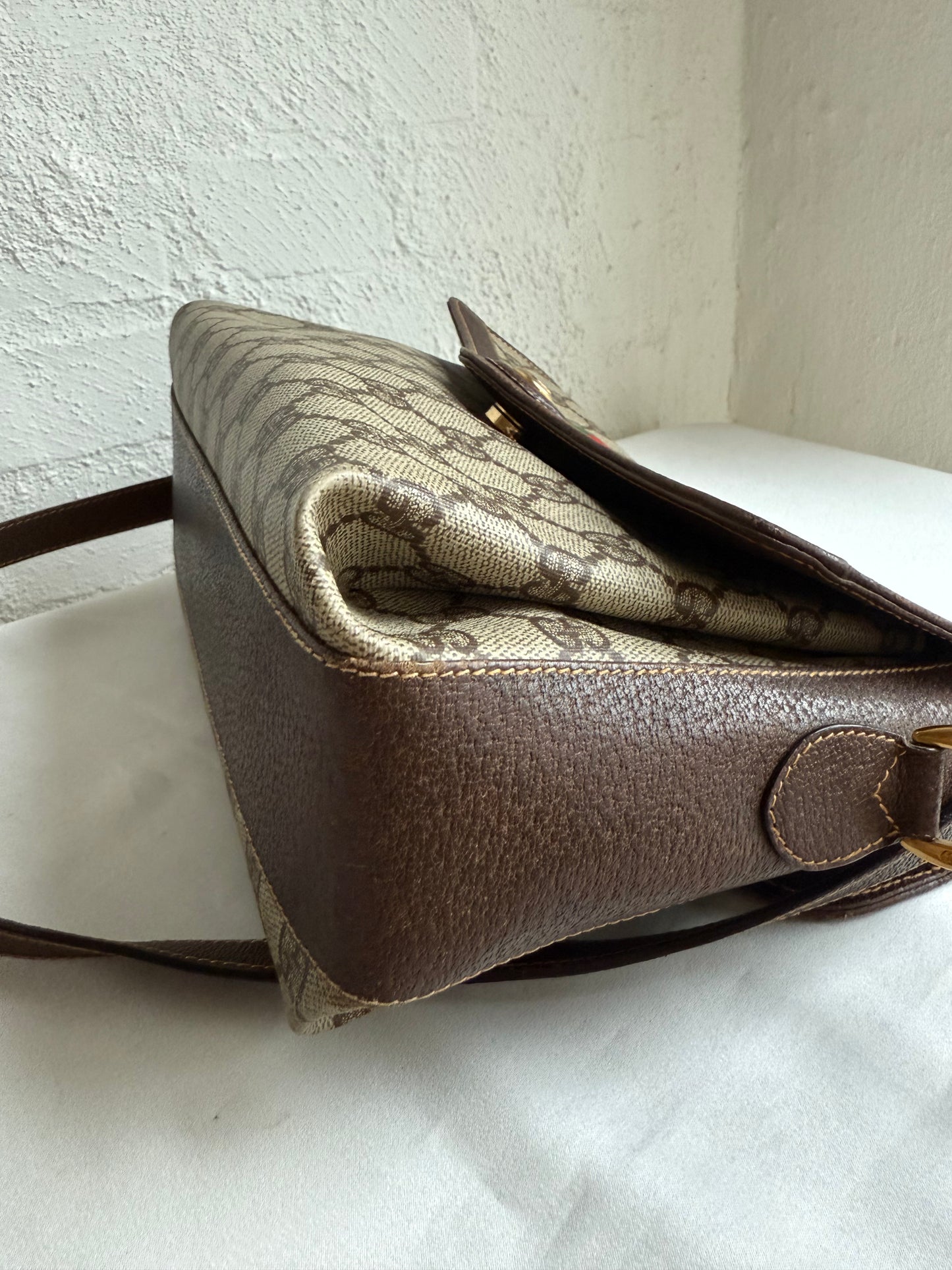 Gucci Crossbody bag