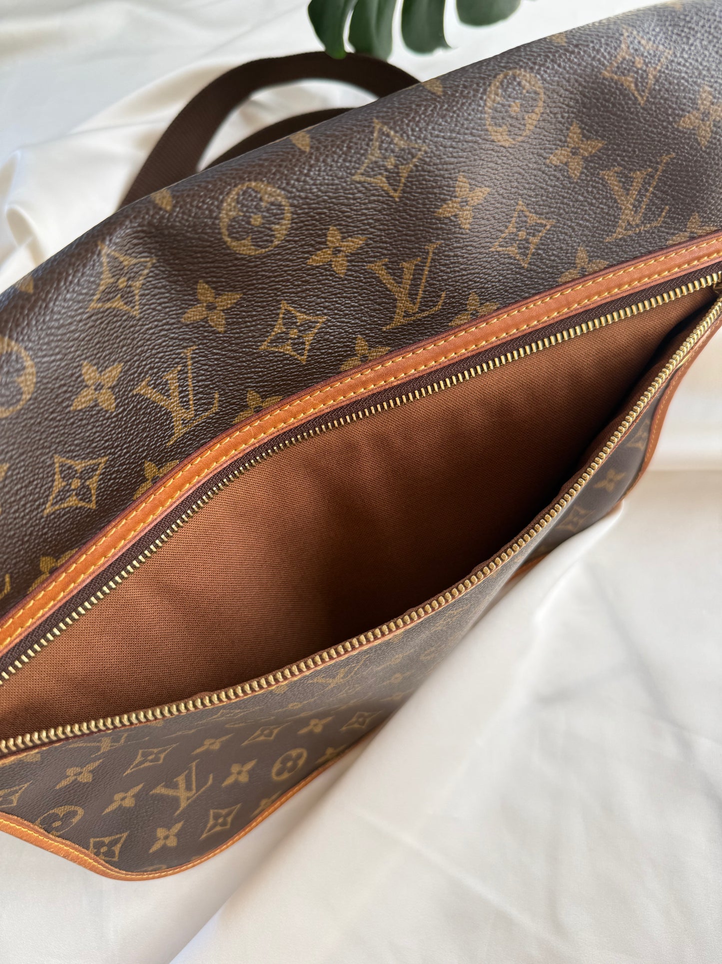 Louis Vuitton messenger bag