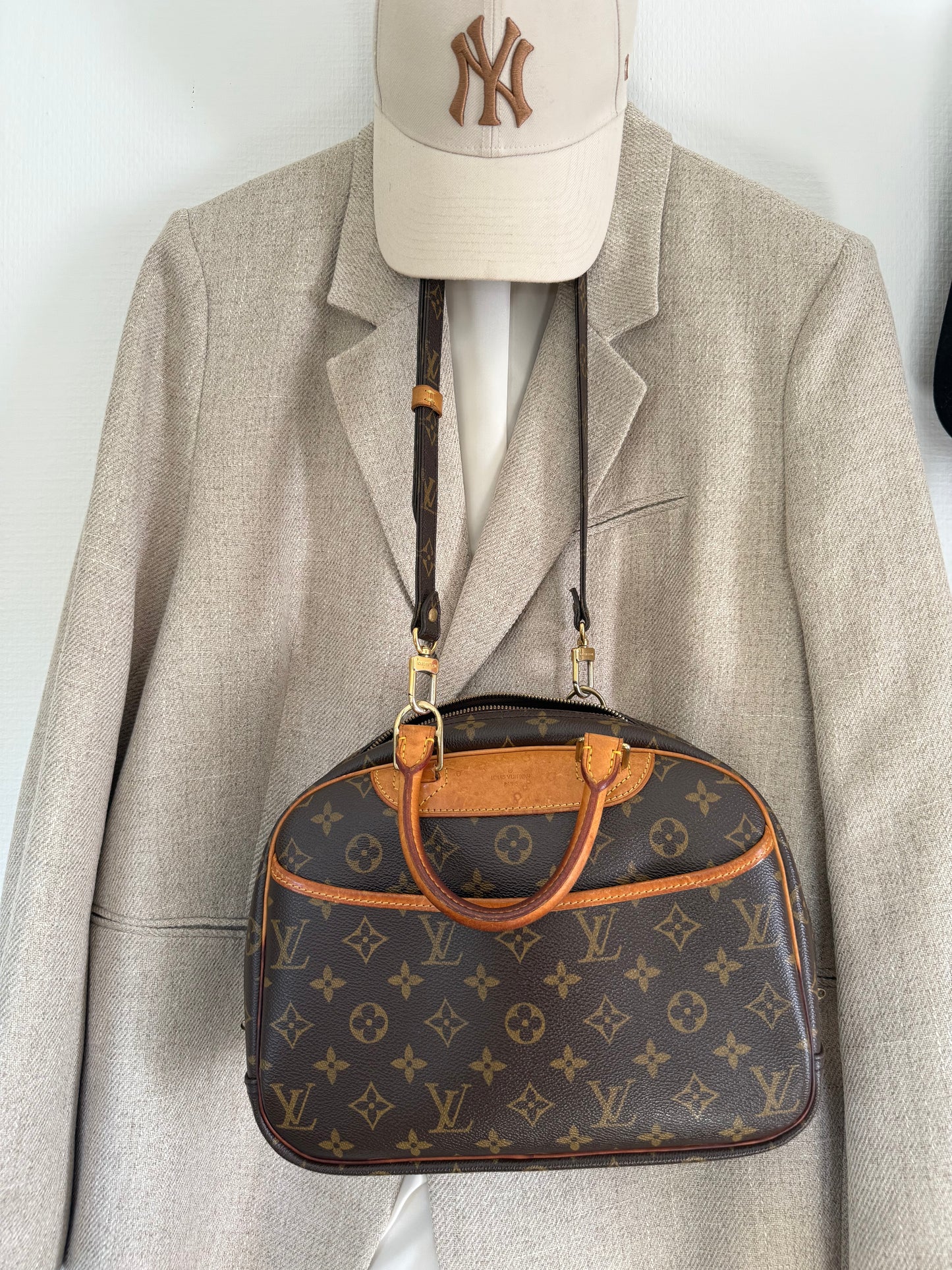Louis Vuitton Trouville handbag